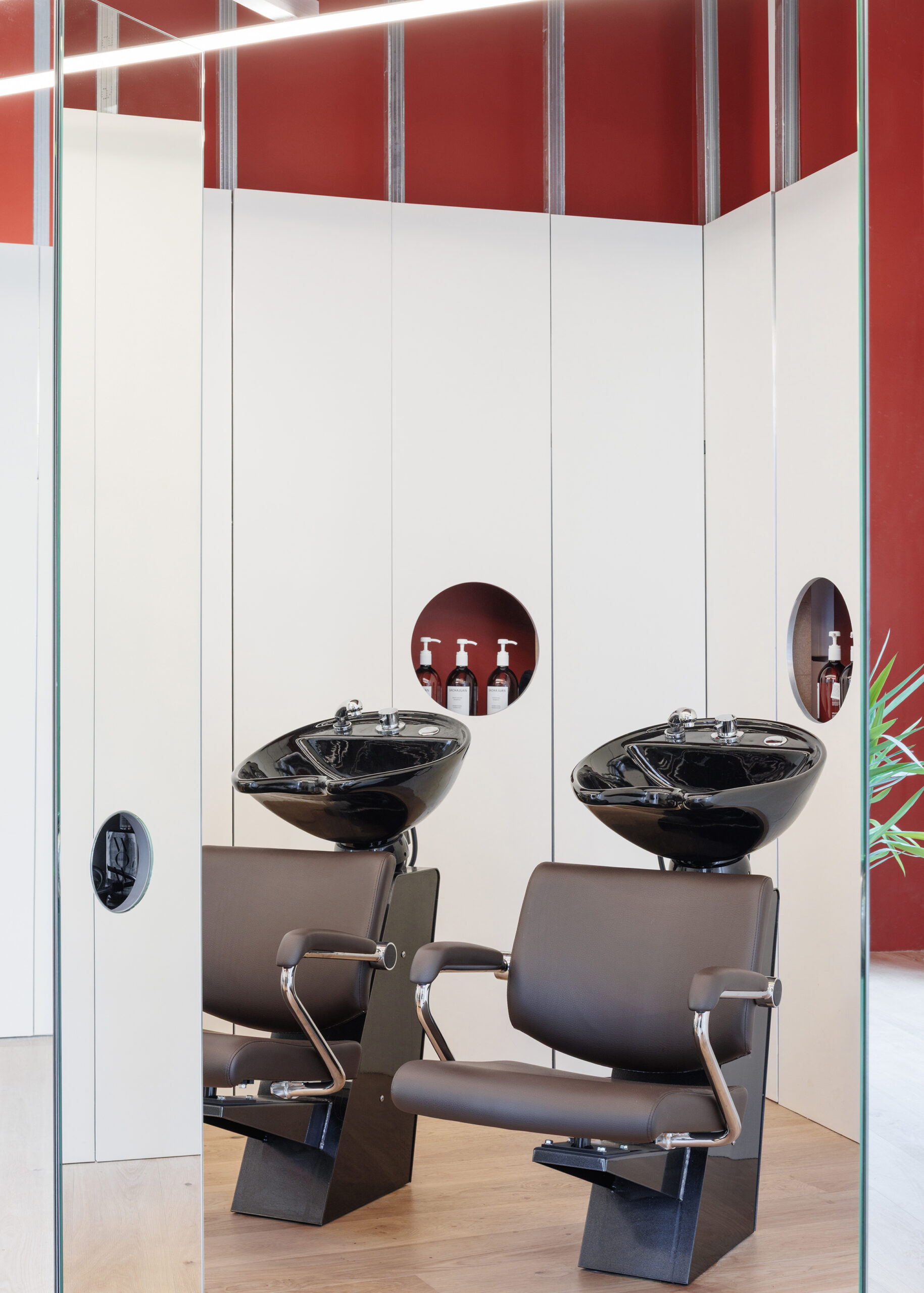 parallel_matejhakar_L3A9761cropp